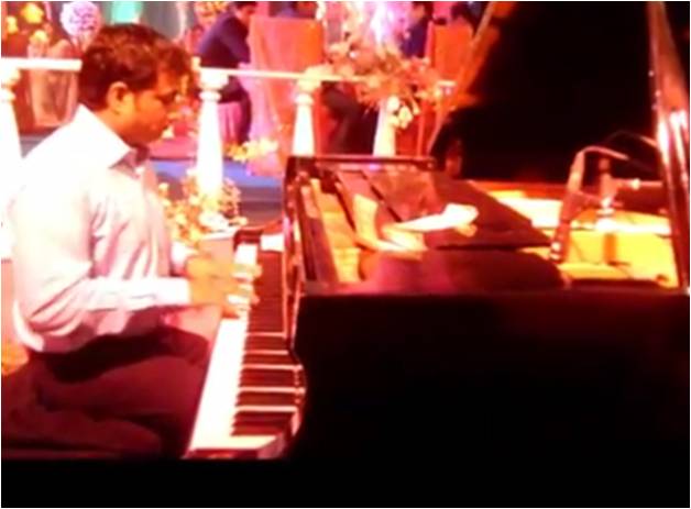 male piano players tyre sour lebanon